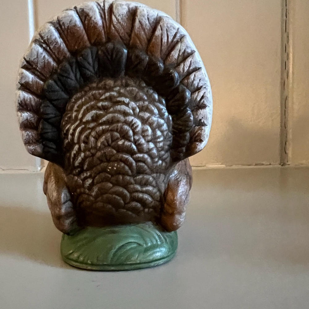 Mini Ceramic Turkey Decor - Picture 4 of 4